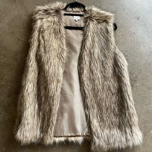 Fur vest
